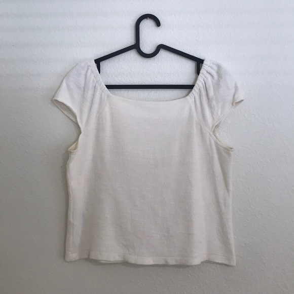 Texture & Thread Button Front Top - Picture 2 of 6